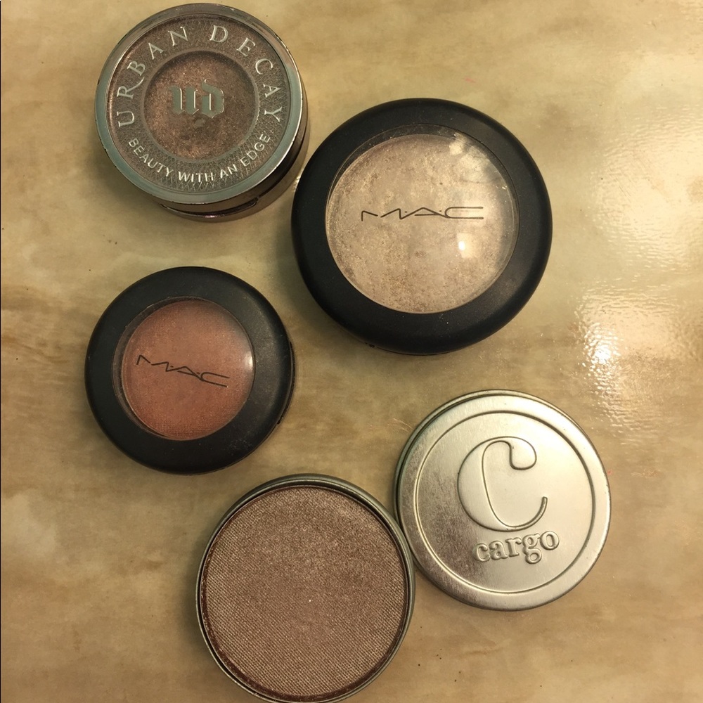 4 piece eyeshadow bundle